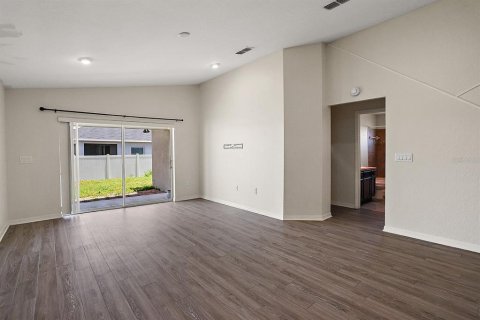 House in Haines City, Florida 3 bedrooms, 129.13 sq.m. № 1805658 - photo 12