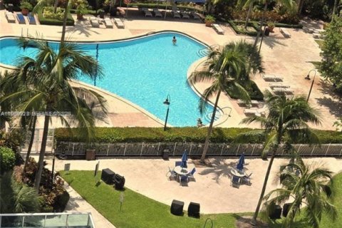 Condominio en venta en Sunny Isles Beach, Florida, 2 dormitorios, 141.68 m2 № 2029046 - foto 25