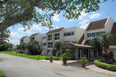 Кондоминиум с 1 спальней в Уэстон, Флорида № 2008284