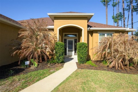 Villa ou maison à vendre à Palm Coast, Floride: 3 chambres, 172.15 m2 № 2151094 - photo 3