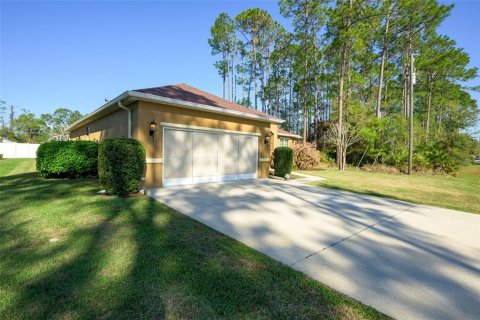 Villa ou maison à vendre à Palm Coast, Floride: 3 chambres, 172.15 m2 № 2151094 - photo 4
