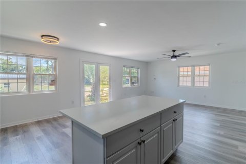 House in Lake Placid, Florida 3 bedrooms, 119.66 sq.m. № 1909574 - photo 13