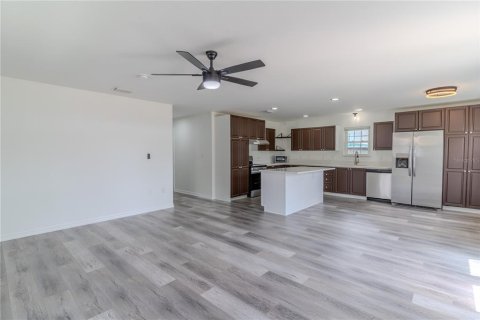House in Lake Placid, Florida 3 bedrooms, 119.66 sq.m. № 1909574 - photo 14