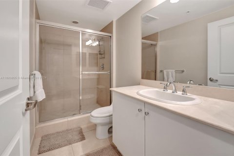 Townhouse in Boynton Beach, Florida 3 bedrooms, 156.54 sq.m. № 1445555 - photo 19