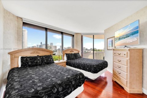 Condominio en venta en Aventura, Florida, 3 dormitorios, 175.59 m2 № 1998647 - foto 20