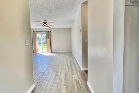 Dúplex en venta en Orlando, Florida, 4 dormitorios, 163.88 m2 № 2342541 - foto 6