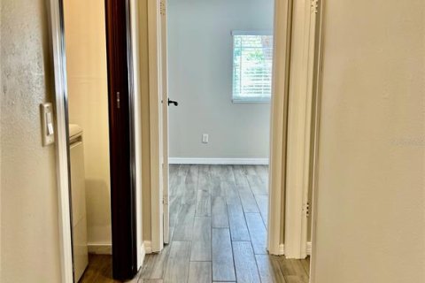 Dúplex en venta en Orlando, Florida, 4 dormitorios, 163.88 m2 № 2342541 - foto 18