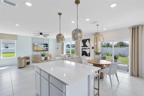 Villa ou maison à vendre à Davenport, Floride: 4 chambres, 204.66 m2 № 2415338 - photo 15