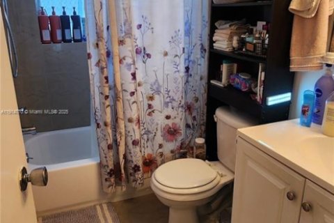 Снять в аренду кондоминиум в Холливуд, Флорида 1 спальня, 55.46м2, № 1970496 - фото 8