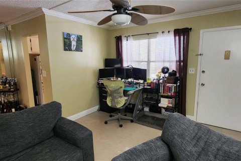 Снять в аренду кондоминиум в Холливуд, Флорида 1 спальня, 55.46м2, № 1970496 - фото 9