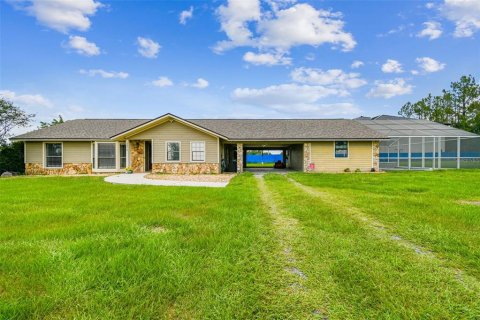 Villa ou maison à vendre à Dade City, Floride: 3 chambres, 160.81 m2 № 1789145 - photo 1