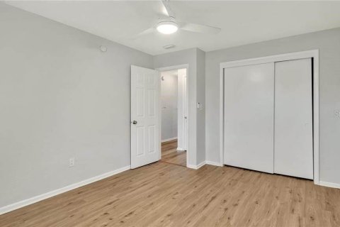 Снять в аренду квартиру в Сент-Питерсберг, Флорида 3 спальни, 102.19м2, № 2091444 - фото 5