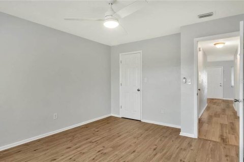 Снять в аренду квартиру в Сент-Питерсберг, Флорида 3 спальни, 102.19м2, № 2091444 - фото 18