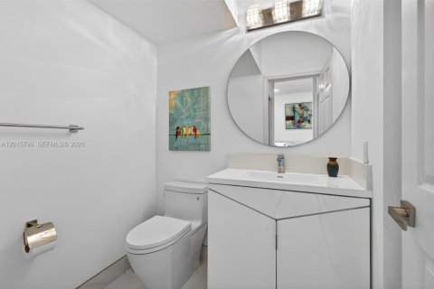 Touwnhouse à louer à Doral, Floride: 3 chambres, 140.47 m2 № 2155149 - photo 14