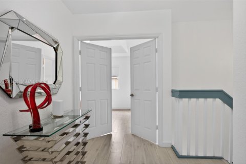 Touwnhouse à louer à Doral, Floride: 3 chambres, 140.47 m2 № 2155149 - photo 16