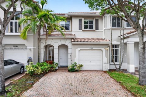 Touwnhouse à louer à Doral, Floride: 3 chambres, 140.47 m2 № 2155149 - photo 20