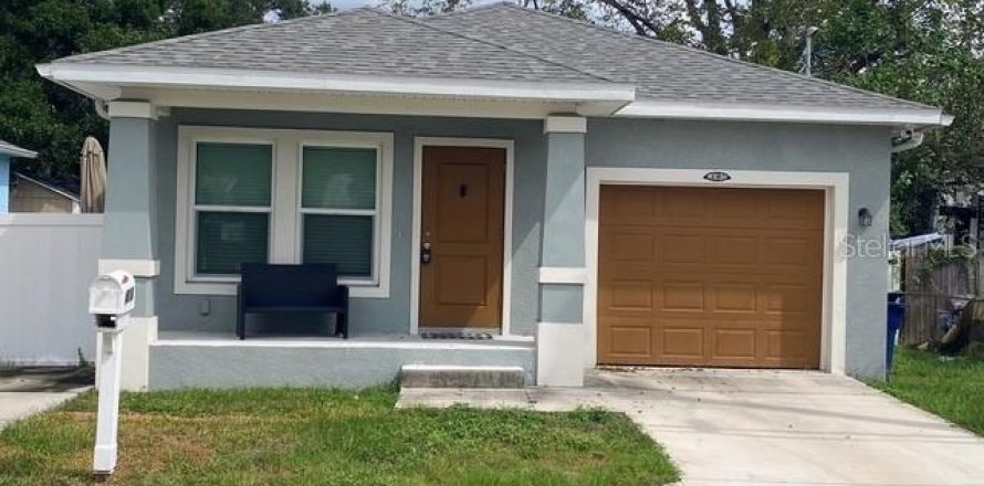 Villa ou maison à Tampa, Floride 3 chambres, 117.06 m2 № 2437364