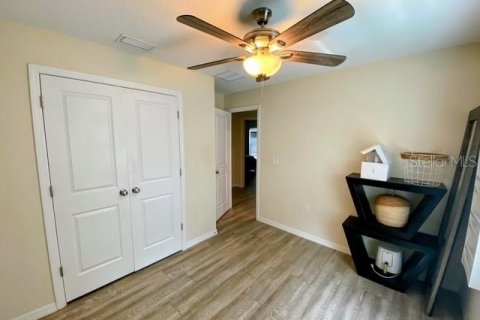 Villa ou maison à louer à Tampa, Floride: 3 chambres, 117.06 m2 № 2437364 - photo 7