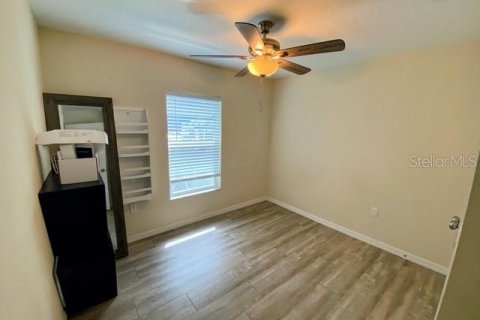 Villa ou maison à louer à Tampa, Floride: 3 chambres, 117.06 m2 № 2437364 - photo 6