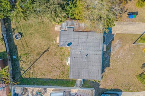 House in Seminole, Florida 3 bedrooms, 96.15 sq.m. № 1449624 - photo 19