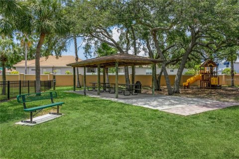 Condominio en alquiler en Tampa, Florida, 2 dormitorios, 95.41 m2 № 1835179 - foto 20