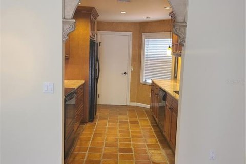 Condominio en alquiler en Tampa, Florida, 2 dormitorios, 95.41 m2 № 1835179 - foto 7