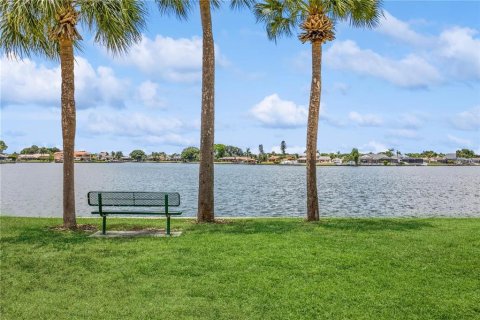 Condominio en alquiler en Tampa, Florida, 2 dormitorios, 95.41 m2 № 1835179 - foto 21