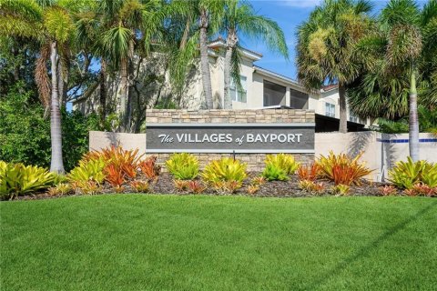 Condominio en alquiler en Tampa, Florida, 2 dormitorios, 95.41 m2 № 1835179 - foto 1