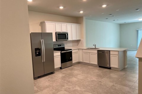Adosado en alquiler en Davenport, Florida, 3 dormitorios, 161.28 m2 № 2106210 - foto 3