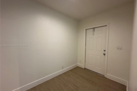 Appartement à louer à Hallandale Beach, Floride: 1 chambre № 1965385 - photo 19