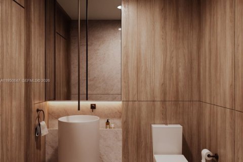 Copropriété à vendre à Bay Harbor Islands, Floride: 2 chambres, 196.67 m2 № 2010883 - photo 6