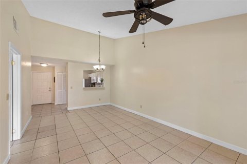 Adosado en venta en Kissimmee, Florida, 3 dormitorios, 112.78 m2 № 1851315 - foto 9