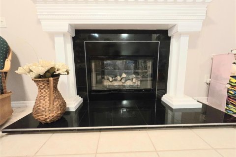 House in Ocala, Florida 4 bedrooms, 228.82 sq.m. № 1368346 - photo 6