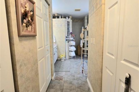 House in Ocala, Florida 4 bedrooms, 228.82 sq.m. № 1368346 - photo 14