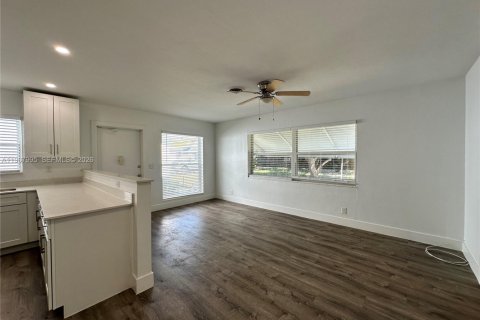 Appartement à louer à Hollywood, Floride: 1 chambre № 2029212 - photo 10