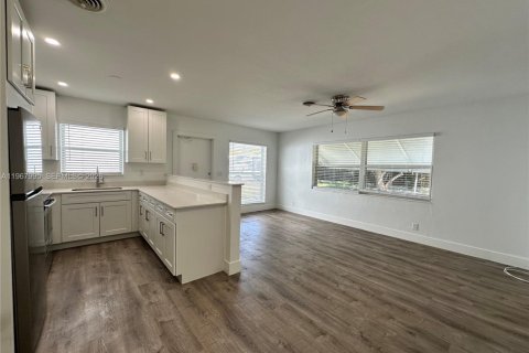 Appartement à louer à Hollywood, Floride: 1 chambre № 2029212 - photo 7