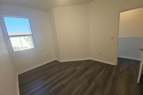 Touwnhouse à louer à Miami Gardens, Floride: 3 chambres, 133.97 m2 № 2077791 - photo 14