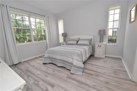 Condominio en alquiler en Sarasota, Florida, 2 dormitorios, 99.22 m2 № 682888 - foto 6