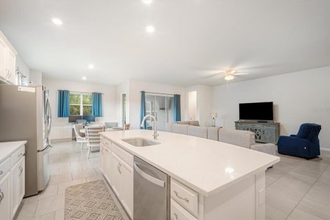 House in Palmetto, Florida 5 bedrooms, 257.43 sq.m. № 1894336 - photo 10