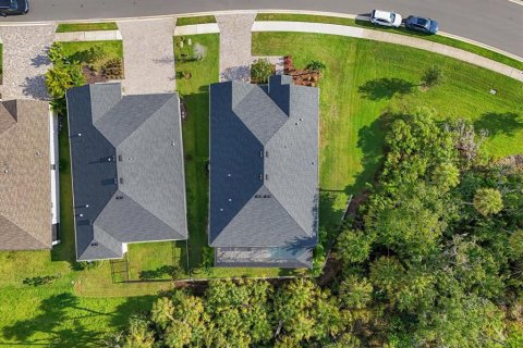 House in Palmetto, Florida 5 bedrooms, 257.43 sq.m. № 1894336 - photo 26