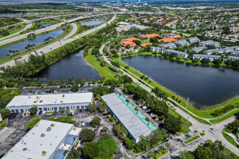 Commercial property in Sunrise, Florida № 2074504 - photo 28