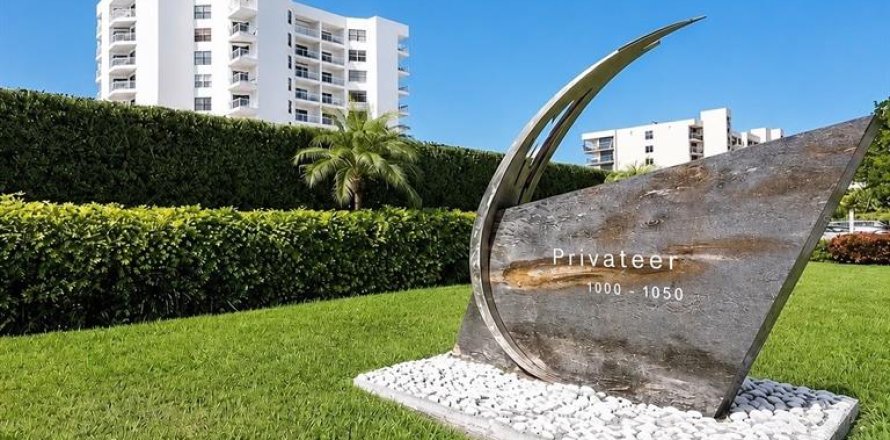 Condominio en Longboat Key, Florida, 2 dormitorios  № 2097383