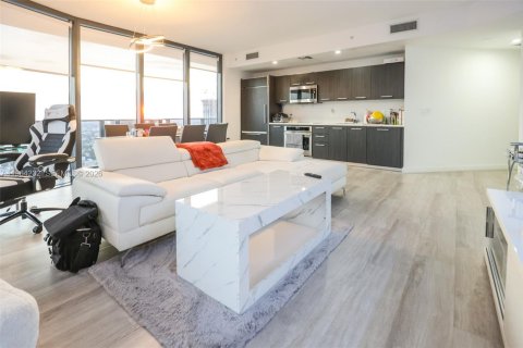 Copropriété à vendre à Miami, Floride: 3 chambres, 119.84 m2 № 2248013 - photo 24