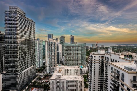 Copropriété à vendre à Miami, Floride: 3 chambres, 119.84 m2 № 2248013 - photo 5