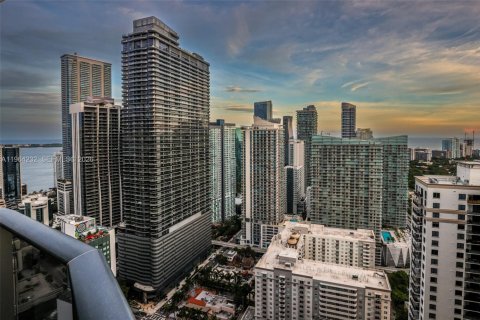 Copropriété à vendre à Miami, Floride: 3 chambres, 119.84 m2 № 2248013 - photo 9