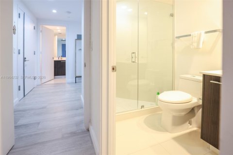 Copropriété à vendre à Miami, Floride: 3 chambres, 119.84 m2 № 2248013 - photo 28