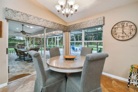 House in Wesley Chapel, Florida 4 bedrooms, 224.27 sq.m. № 1437335 - photo 14