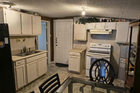 Villa ou maison à vendre à Plant City, Floride: 2 chambres, 80.27 m2 № 2148397 - photo 8