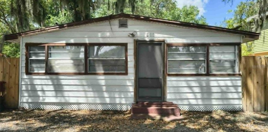 Villa ou maison à Plant City, Floride 2 chambres, 80.27 m2 № 2148397