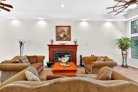 Casa en venta en Micanopy, Florida, 5 dormitorios, 455.87 m2 № 2195747 - foto 20